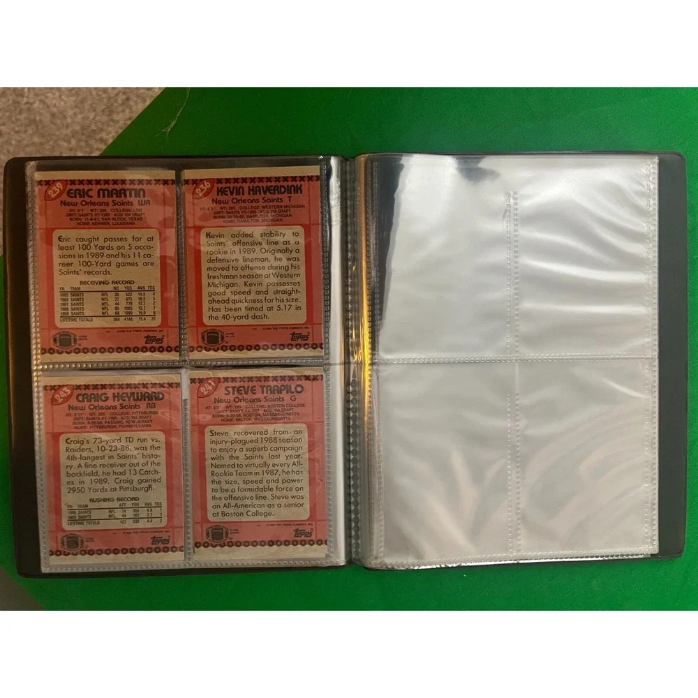 New Orleans Saints 1990 Topps Team Set with‎ 40 card collector album.